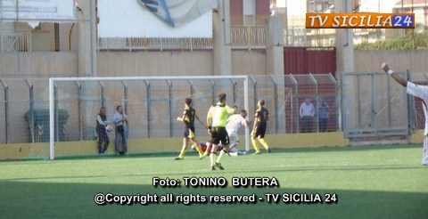 08-05-2016 - CALCIO - Licata vs Canicattì (6)